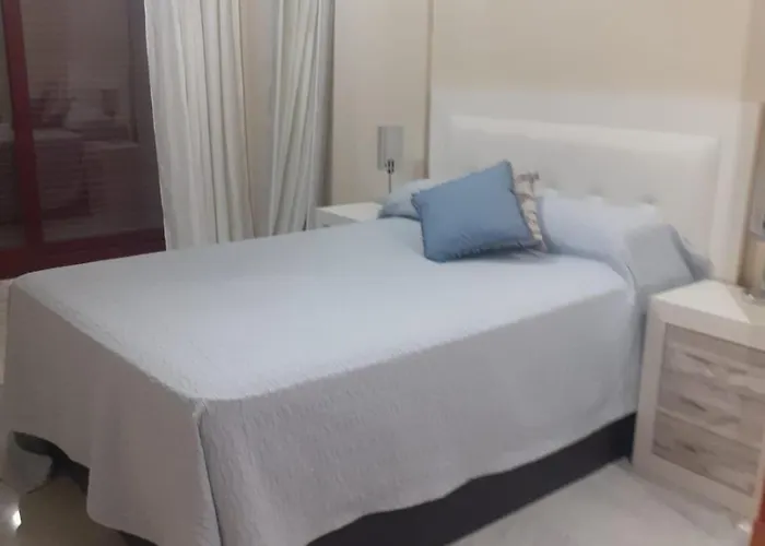 Piso En Parque Botanico * 에스테포나